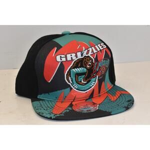 Mitchell & Ness Black NBA Memphis Grizzlies Hyper Trucker HWC Snapback